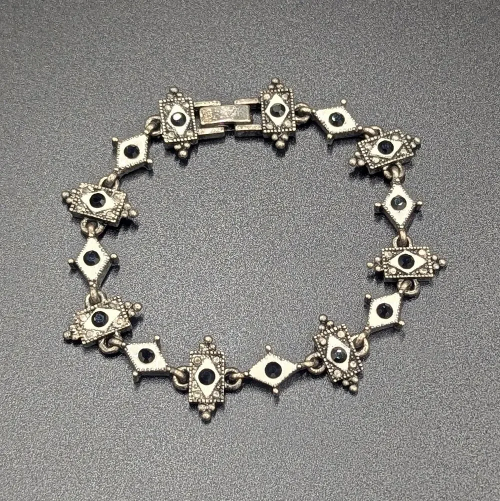 Vintage Silver-Tone Art Deco Style Bracelet Black Glass Rhinestones 7”